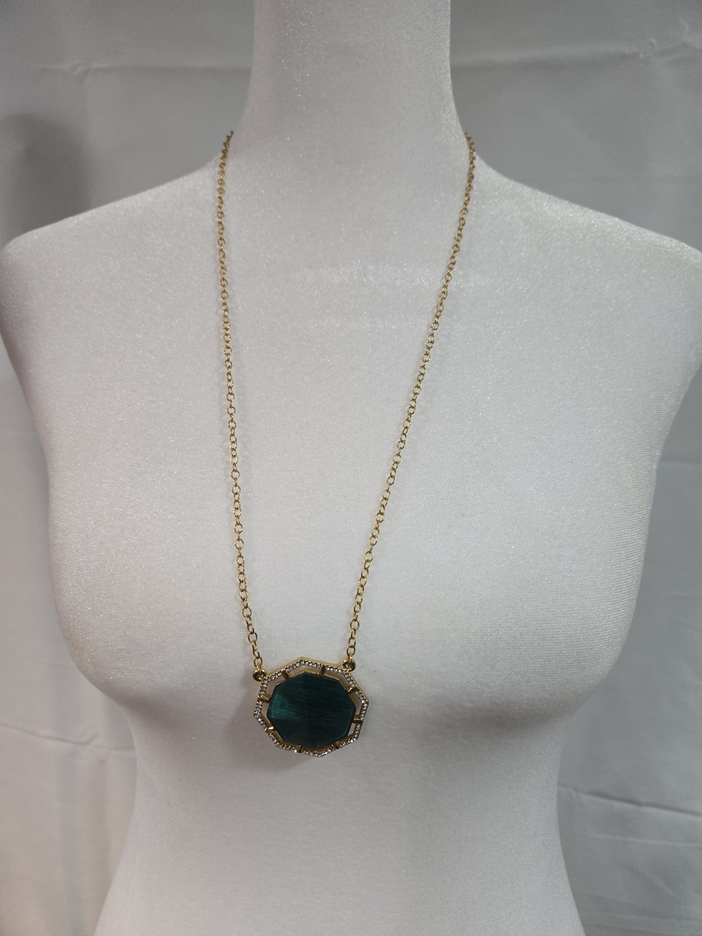 Vince Camuto Gold Chain Necklace with Deep Teal Pendant
